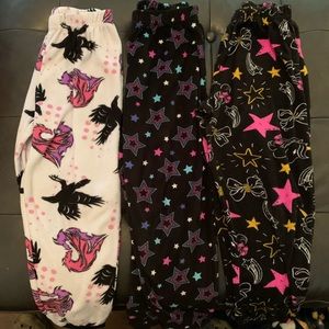 Kids Pajama Pant Bundle. 3 pairs of pants. Size 7/8